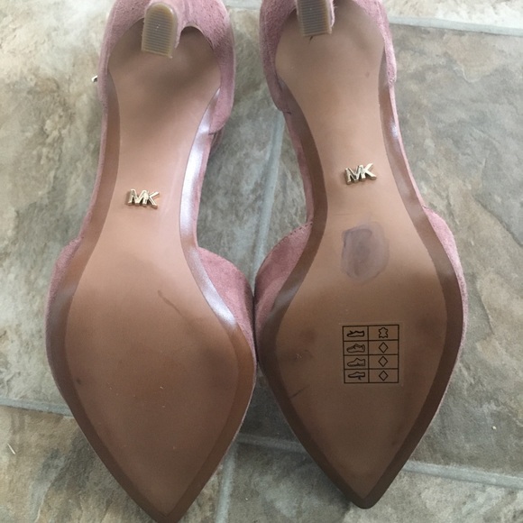 New Michael Kors Suede Pumps - Picture 6 of 6